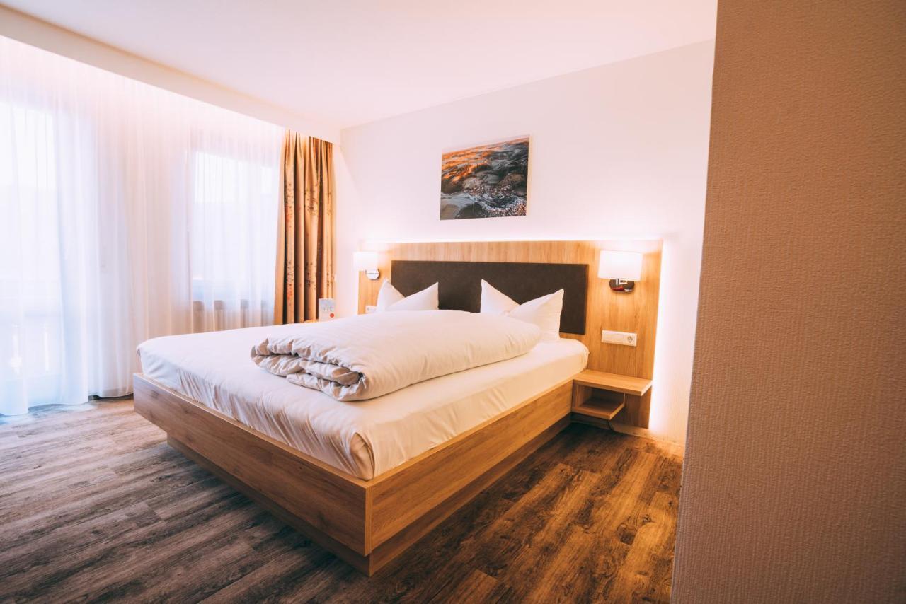 Flair Hotel Gasthof Zum Hirsch Hayingen Экстерьер фото