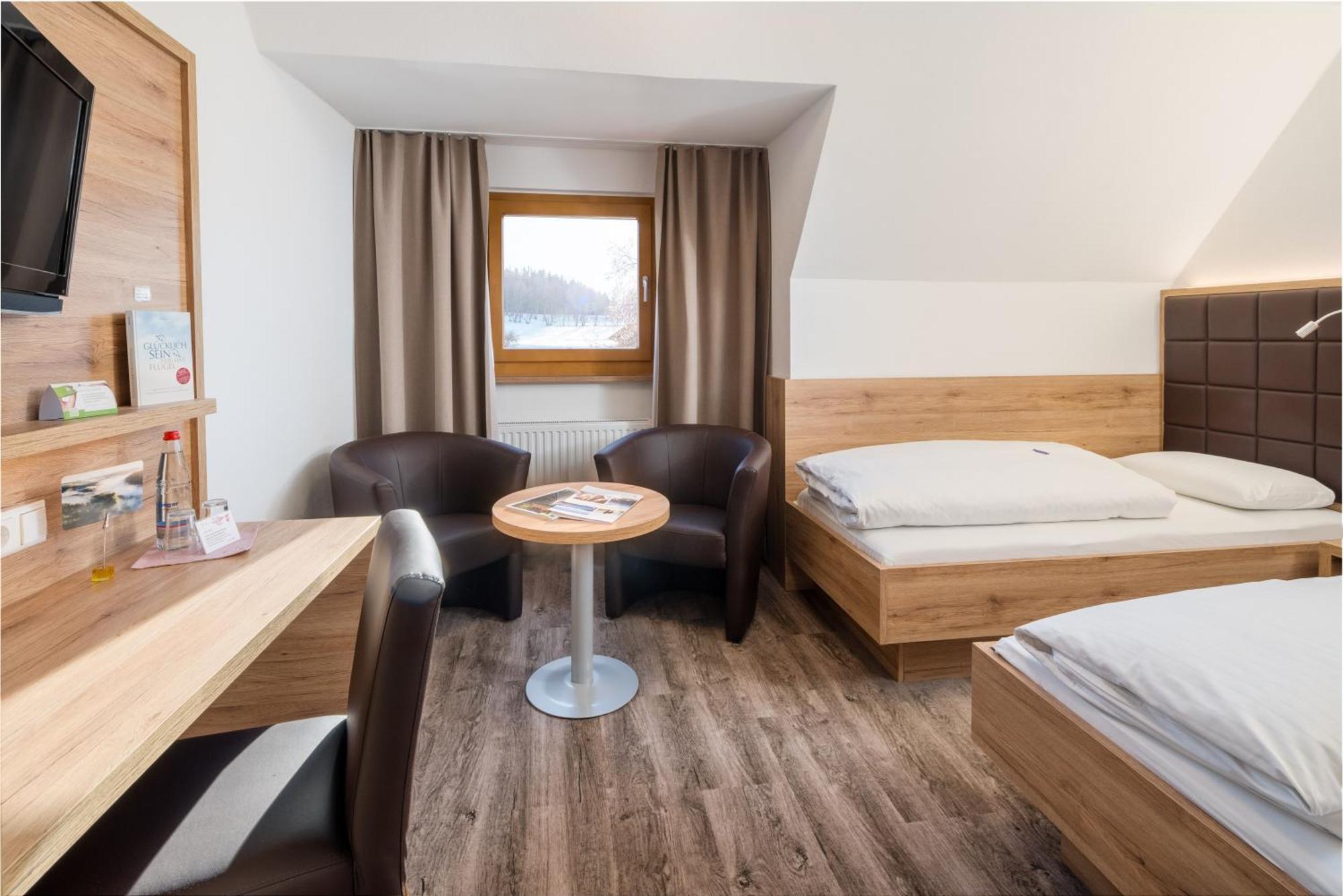 Flair Hotel Gasthof Zum Hirsch Hayingen Экстерьер фото