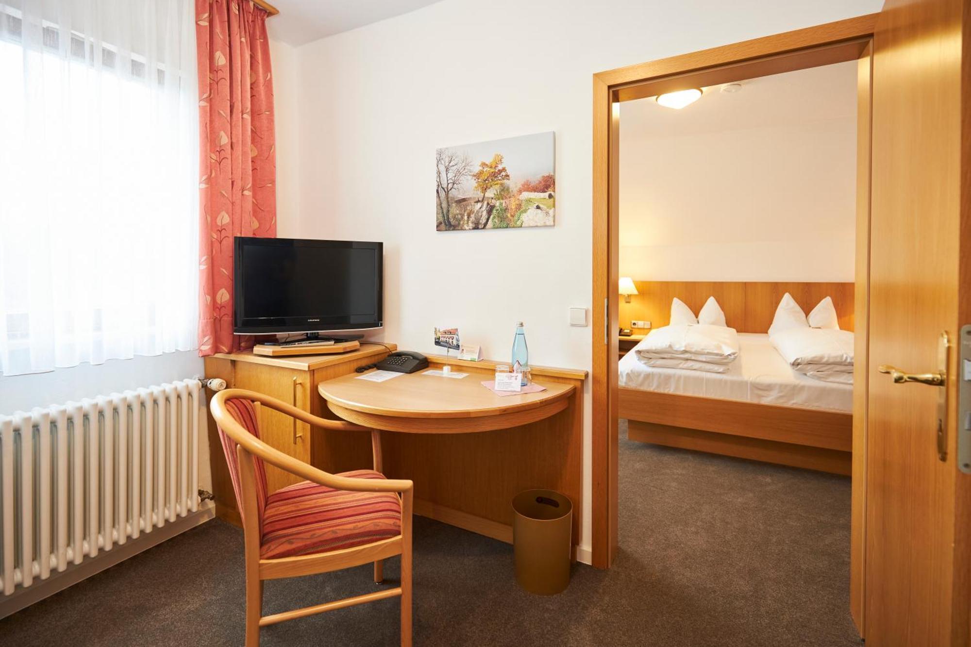 Flair Hotel Gasthof Zum Hirsch Hayingen Экстерьер фото